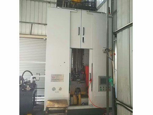 上海權(quán)立生產(chǎn)設(shè)備展示